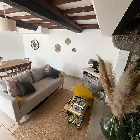 Le De La Menuiserie Holiday home