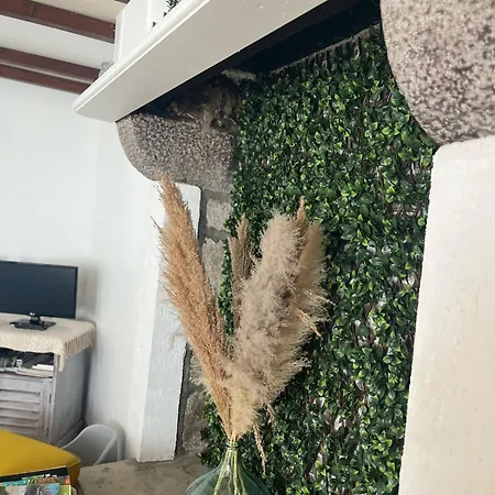 Le De La Menuiserie بيت للعطل Maisoncelles-la-Jourdan