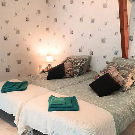 Holiday home Le De La Menuiserie