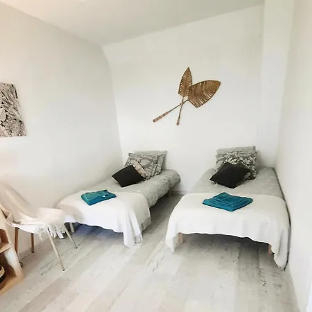 بيت للعطل Le De La Menuiserie *