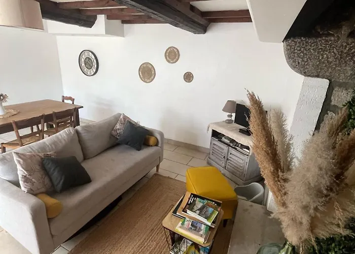 Le De La Menuiserie Hébergement de vacances