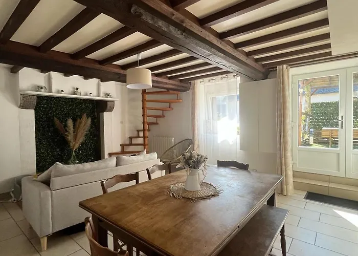 Dom wakacyjny Le De La Menuiserie *